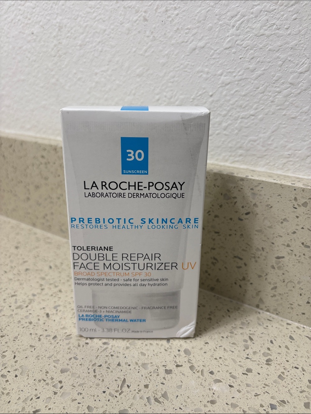 La Roche-Posay Toleriane Double Repair Face Moisturizer UV SPF 30 3.38 FL- White